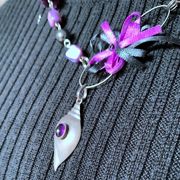 Handmade Pink & Black Beaded Necklace with Pendant - Picture 7 of 10